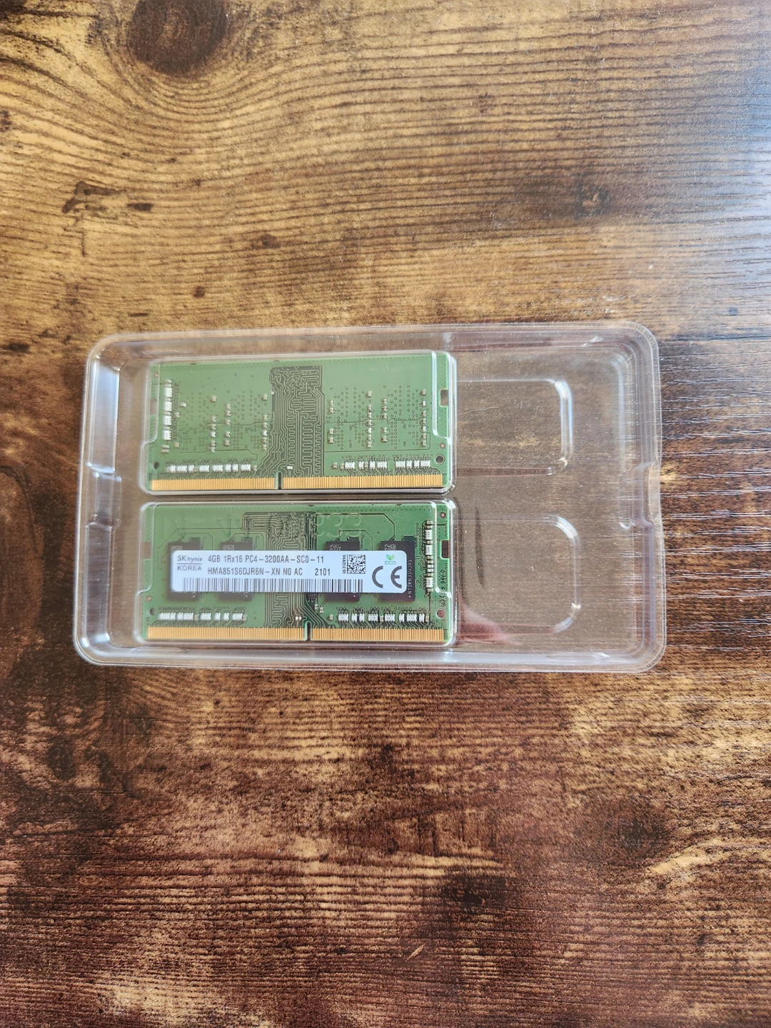 8 GB RAM