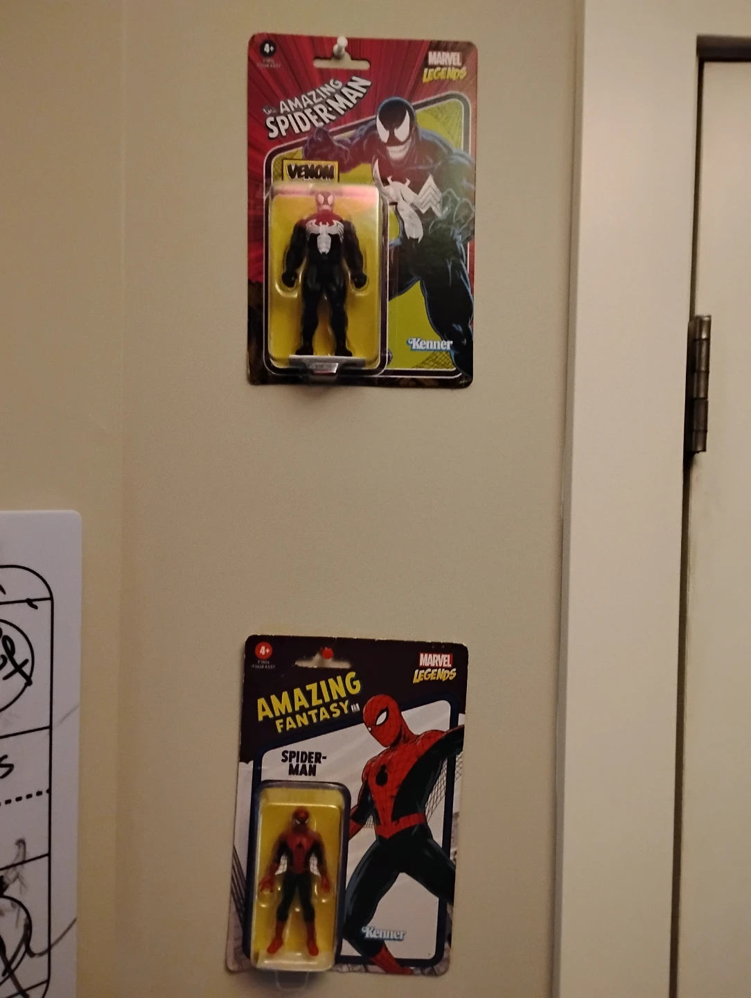 Marvel Legends Amazing Spider-Man Venom Figure - photo 3