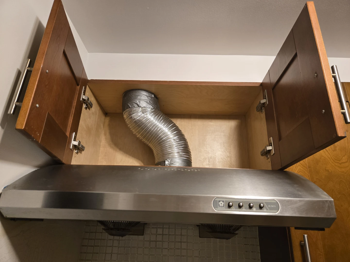 Under Cabinet Range Hood
