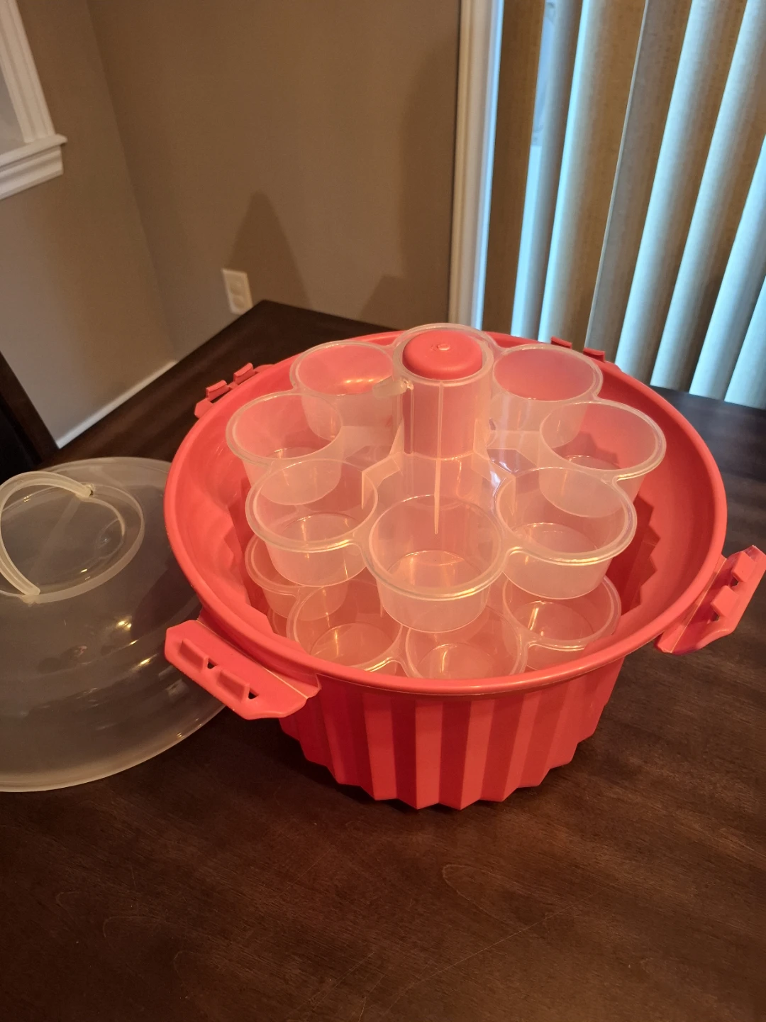Pink Cupcake Carrier - photo 2