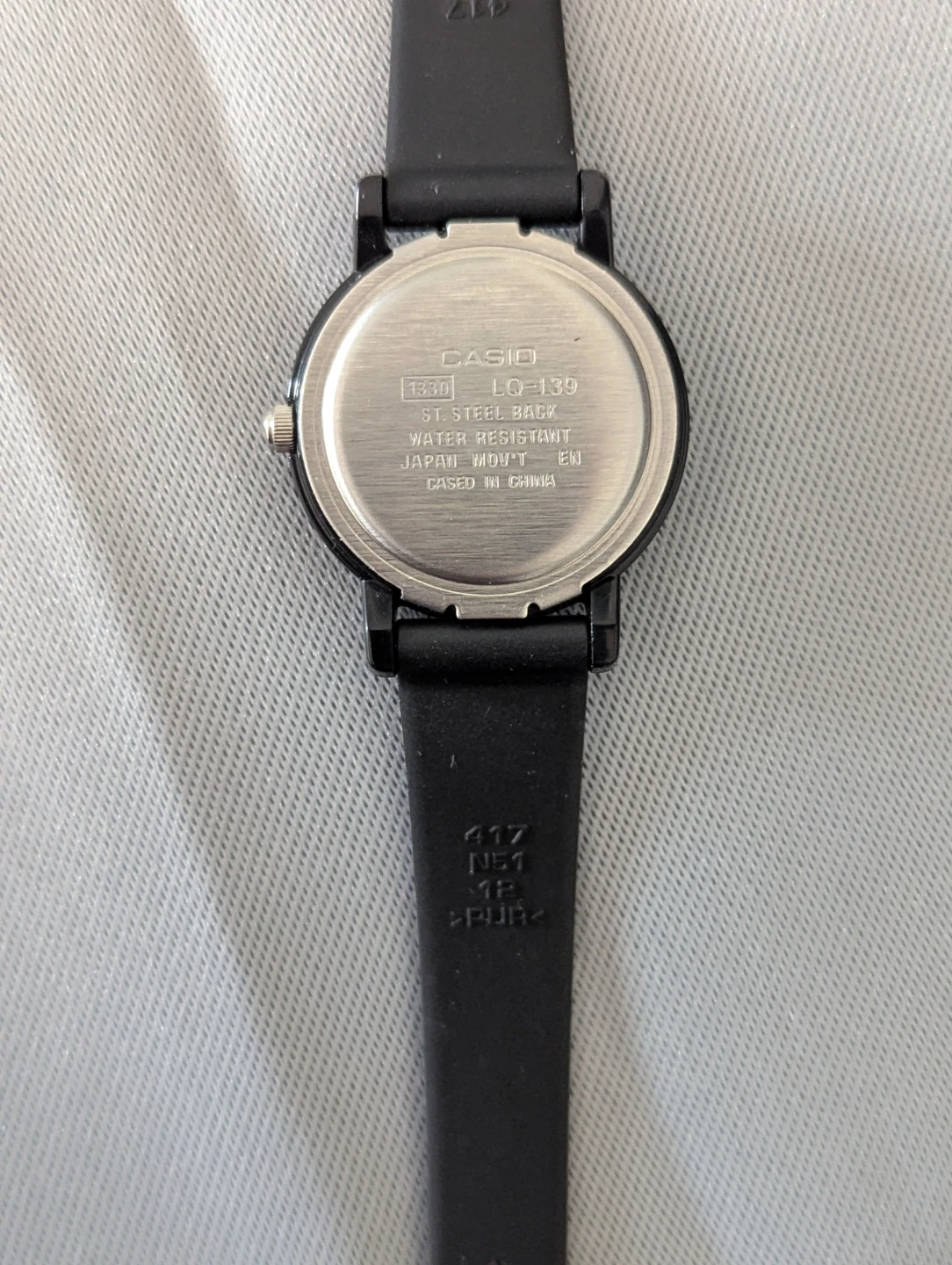 $15 for 2 Small wrist watches - photo 3