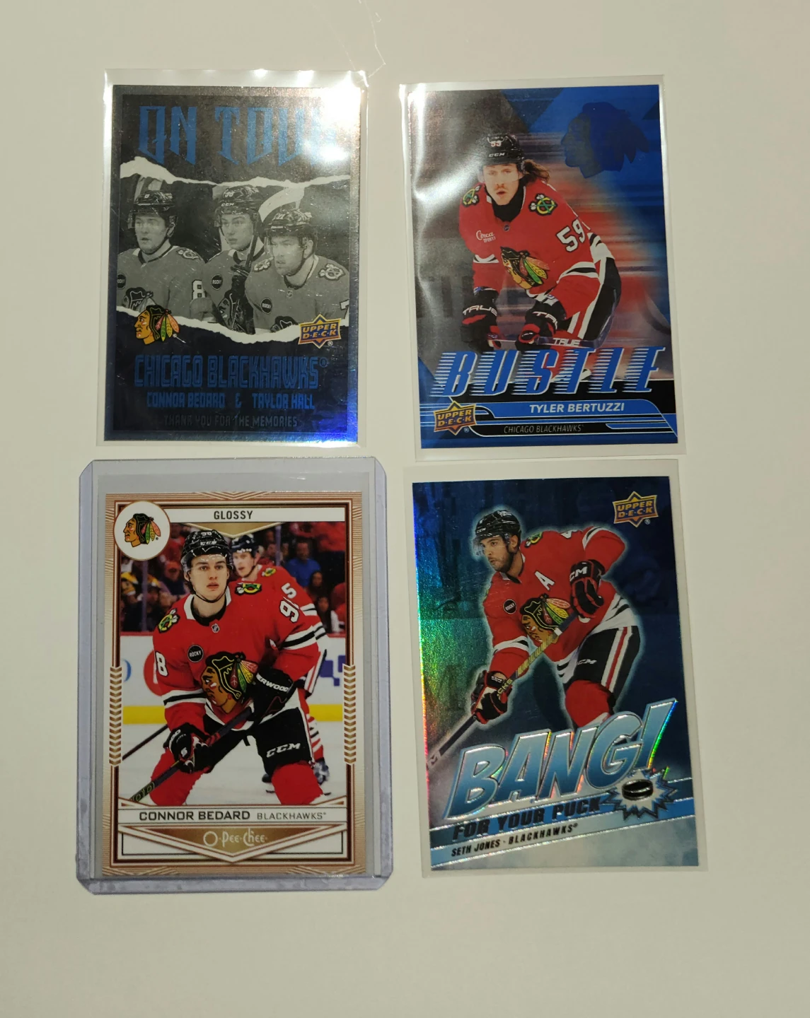 Pick Up x4 Chicago Blackhawks Hockey Cards w/ Gold Bedard Glossy