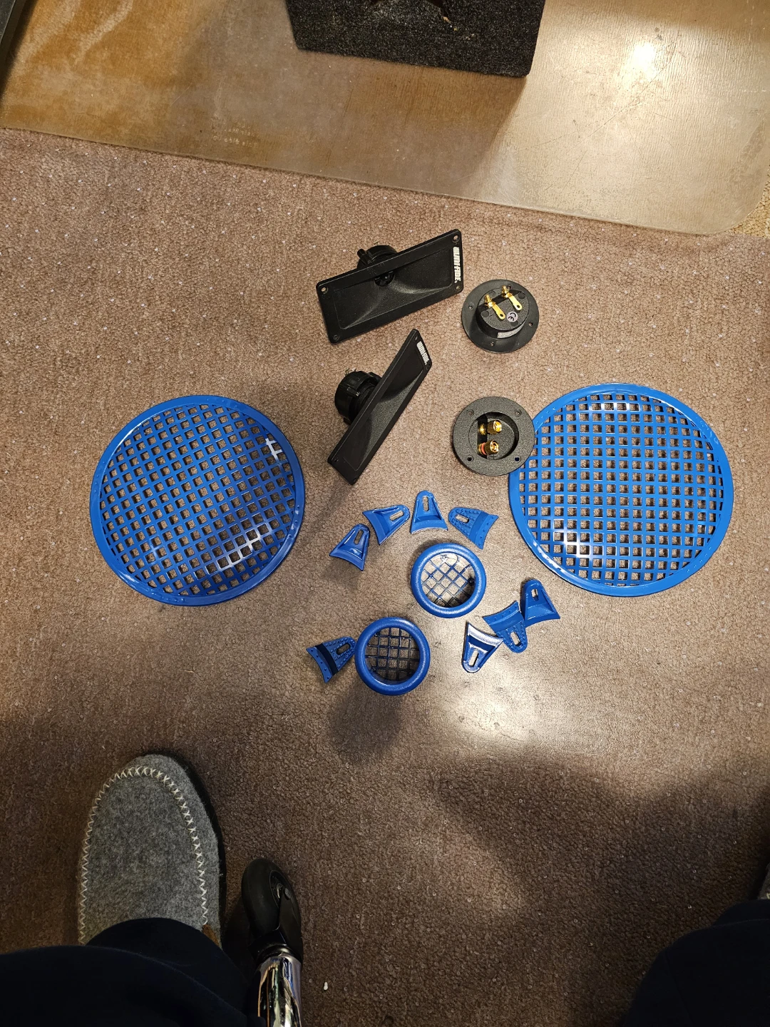 Car Audio 8 " Speaker Box with Components - photo 4