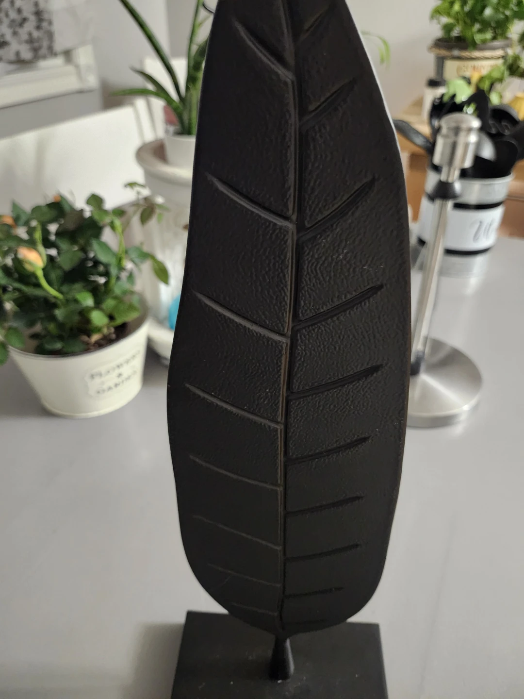 Black Leaf Decorative Sculpture - photo 2