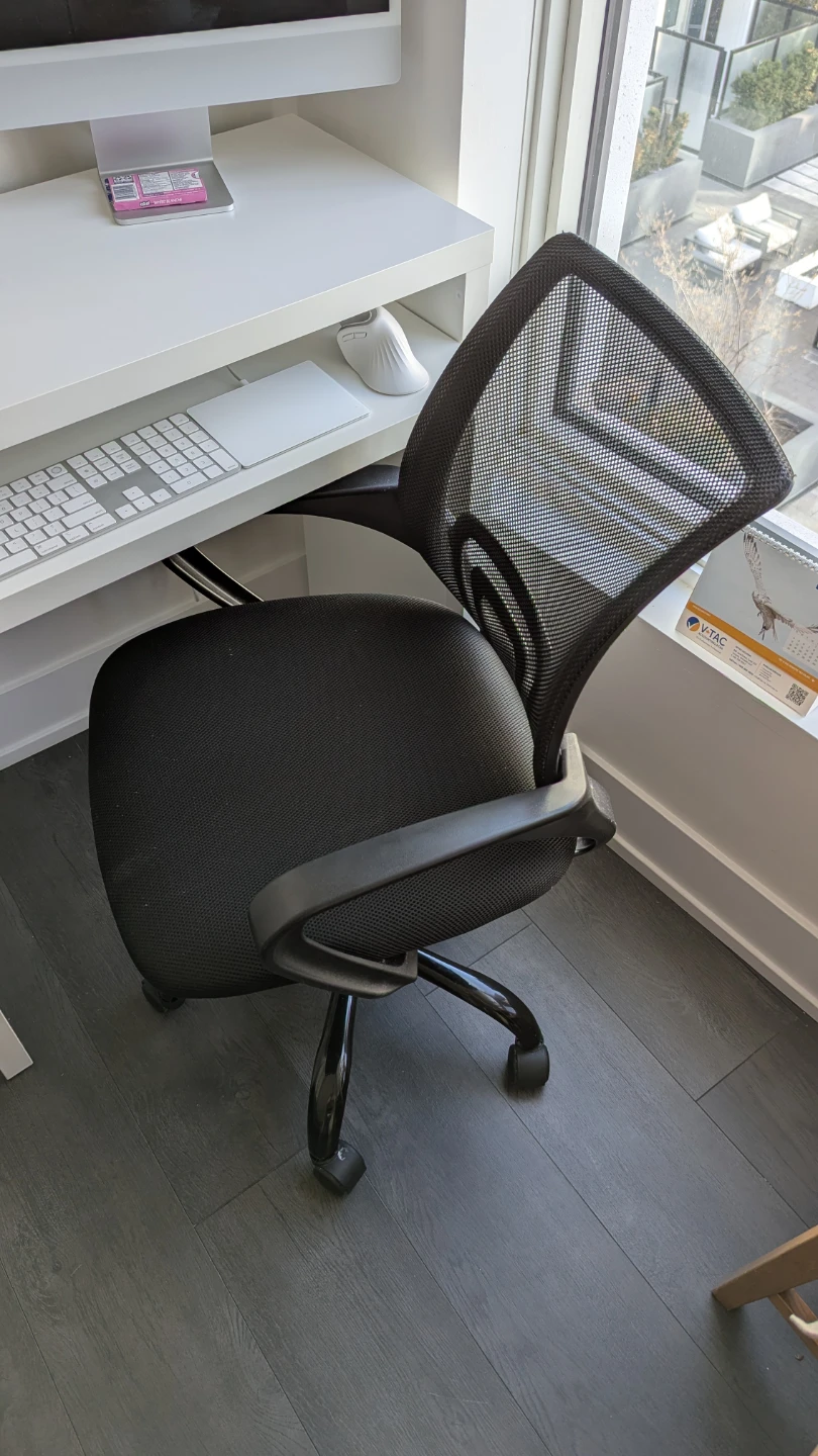 Black Mesh Office Chair