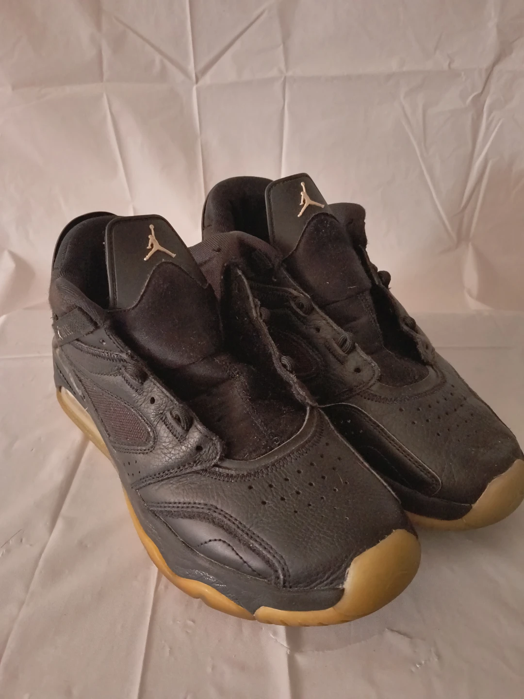 Jordan Air Black Basketball Shoes Sz. 7Y