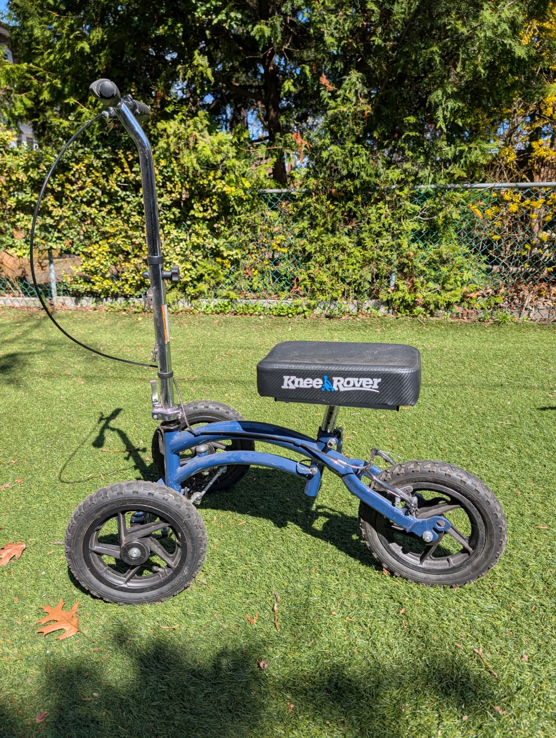 Knee Rover Steerable Knee Scooter Walker