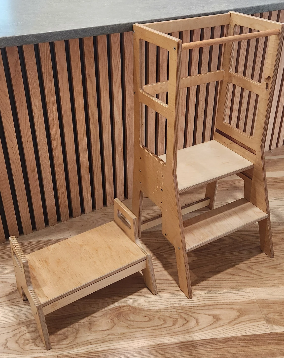 Wooden Kitchen Helper Step Stool - photo 2