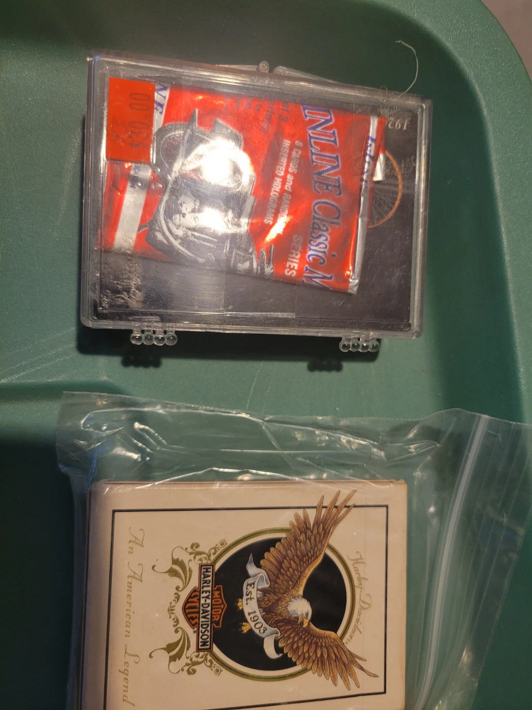 Lot 7 pieces collection of Harley-Davidson memorabilia - photo 3