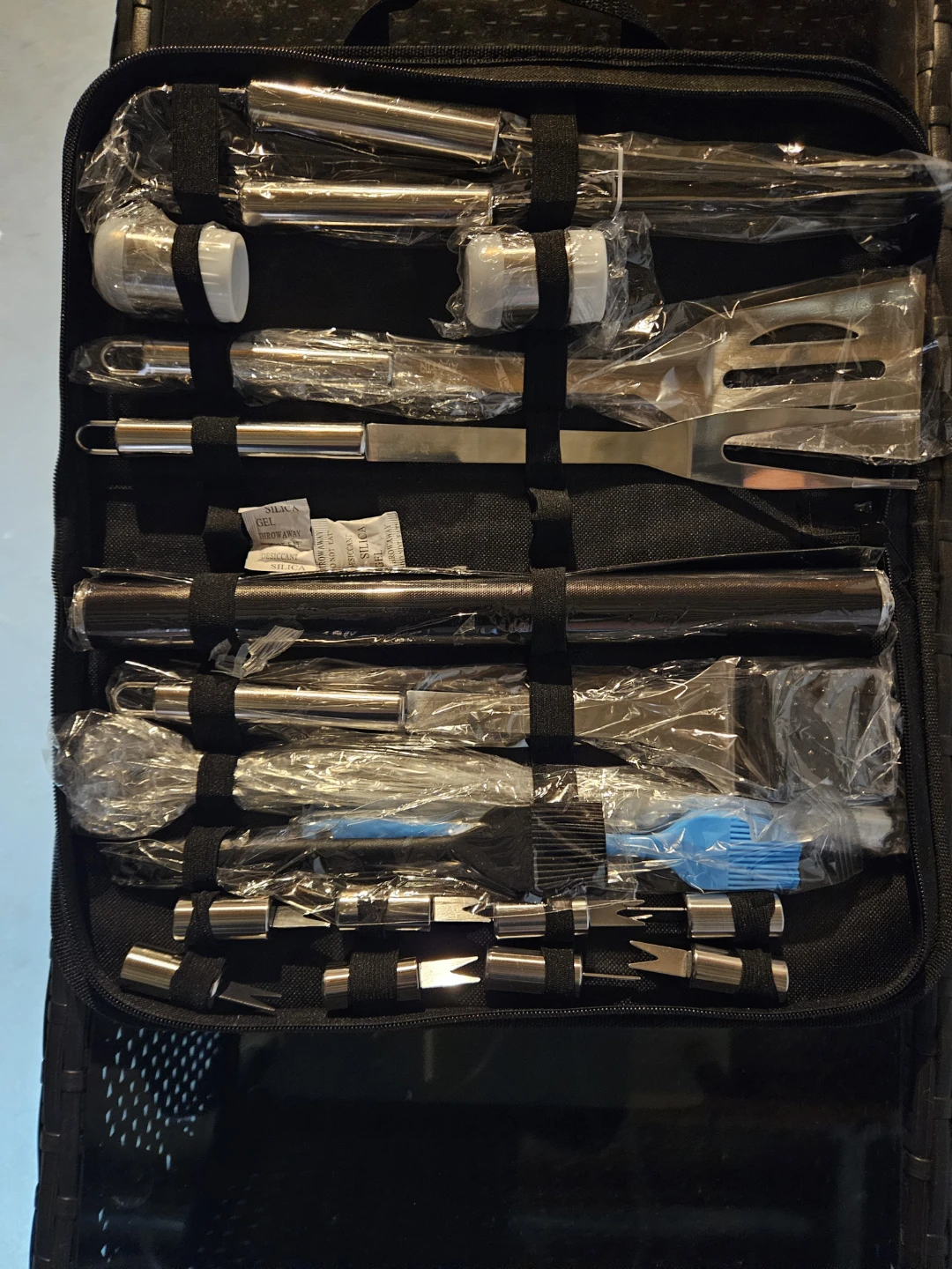 AISITIN Hot BBQ Set with Carrying Case - photo 2