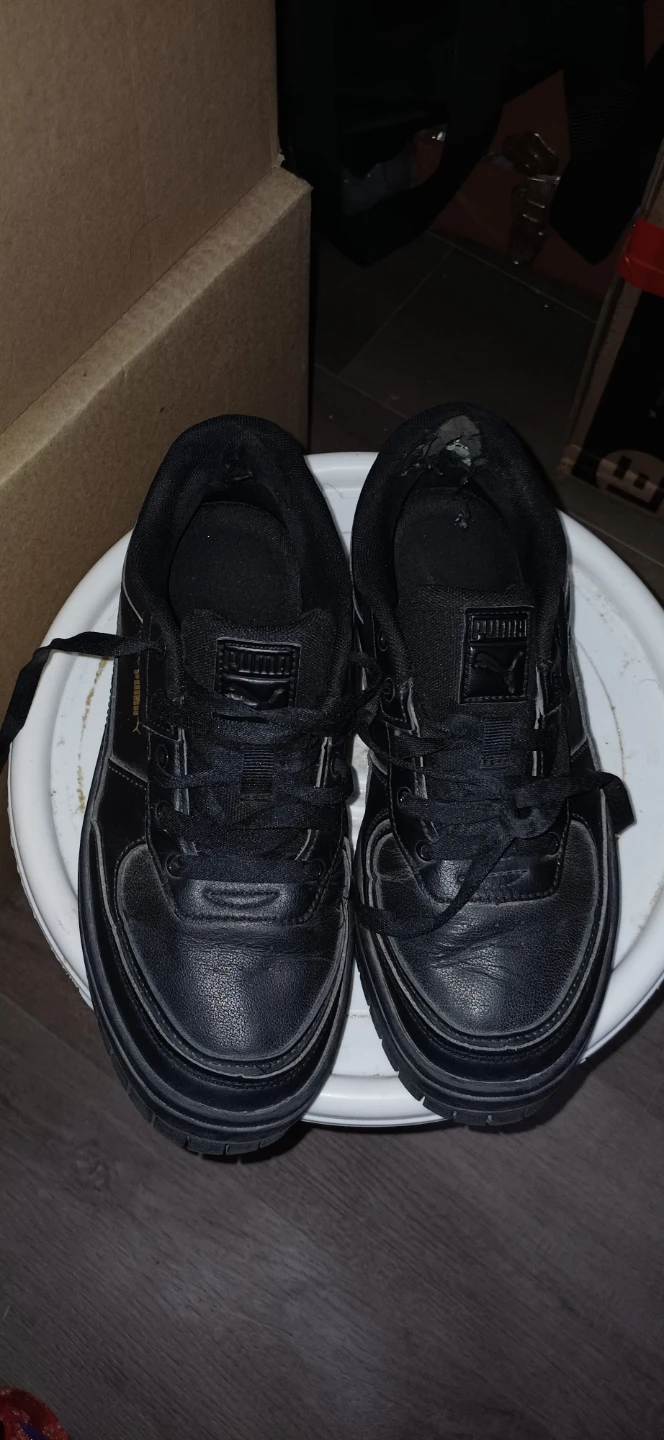 Puma black sneakers size 6 - photo 3