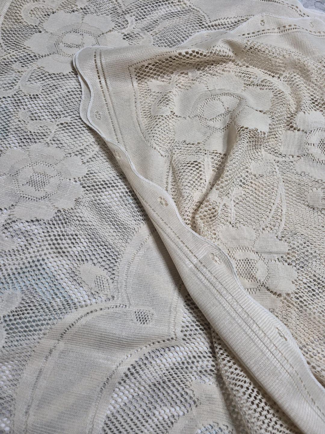 Beautiful Vintage Light 62" x 70"