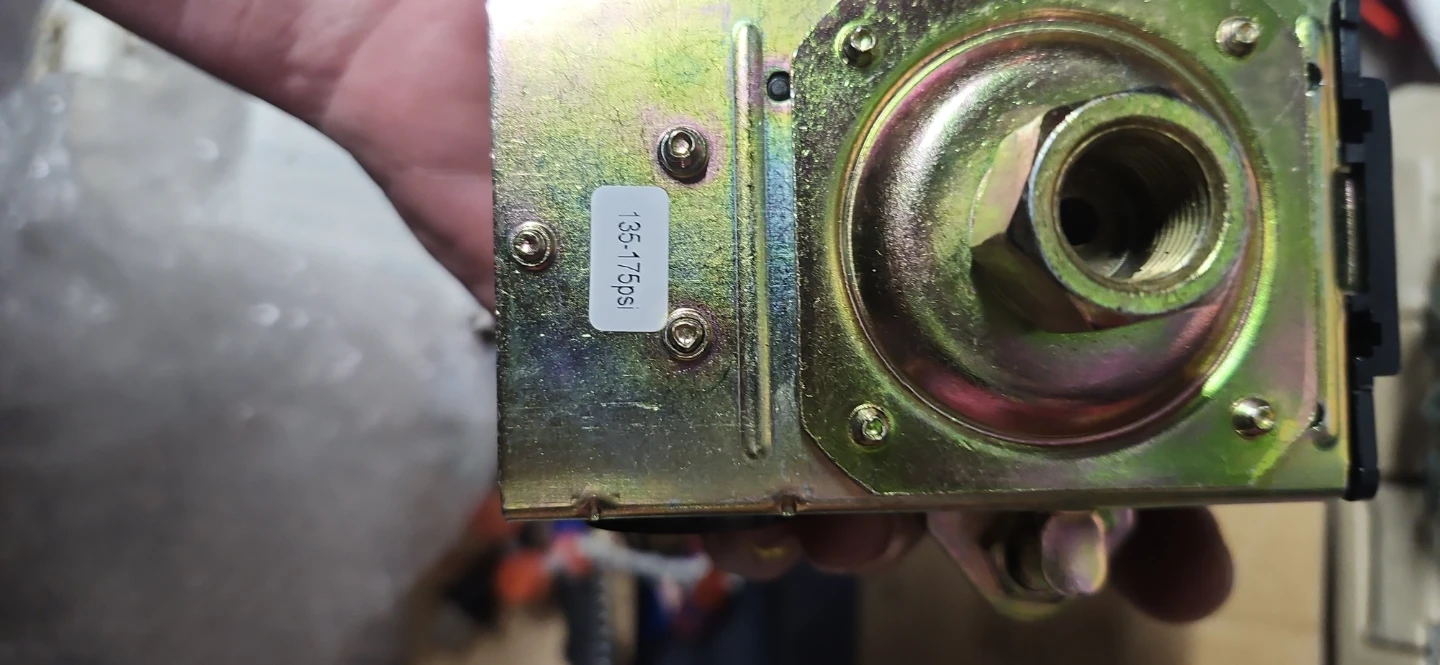 Pressure Switch 135-175 PSI