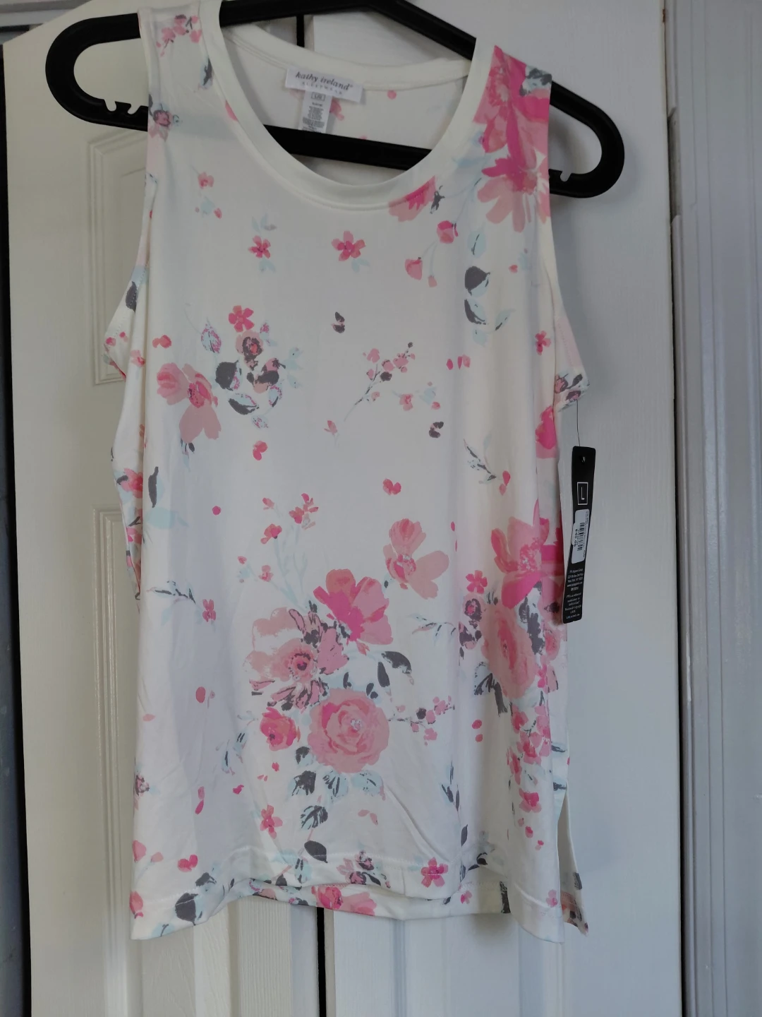 Kathy Ireland Women's Pajama Set - Size L