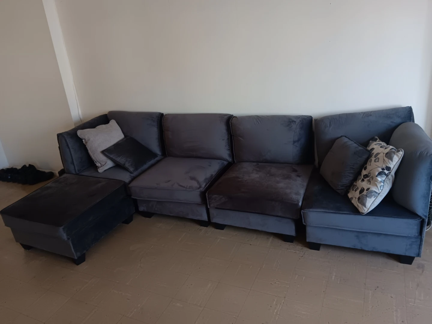 Dark Gray Sectional Sofa with Ottoman - photo 2