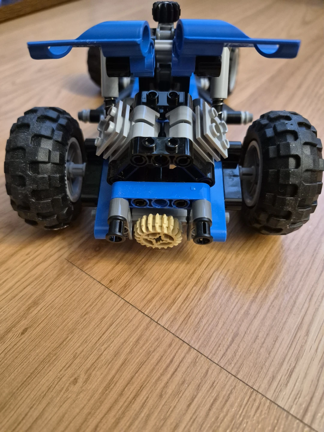 LEGO Technic 8296 Dune Buggy - photo 3