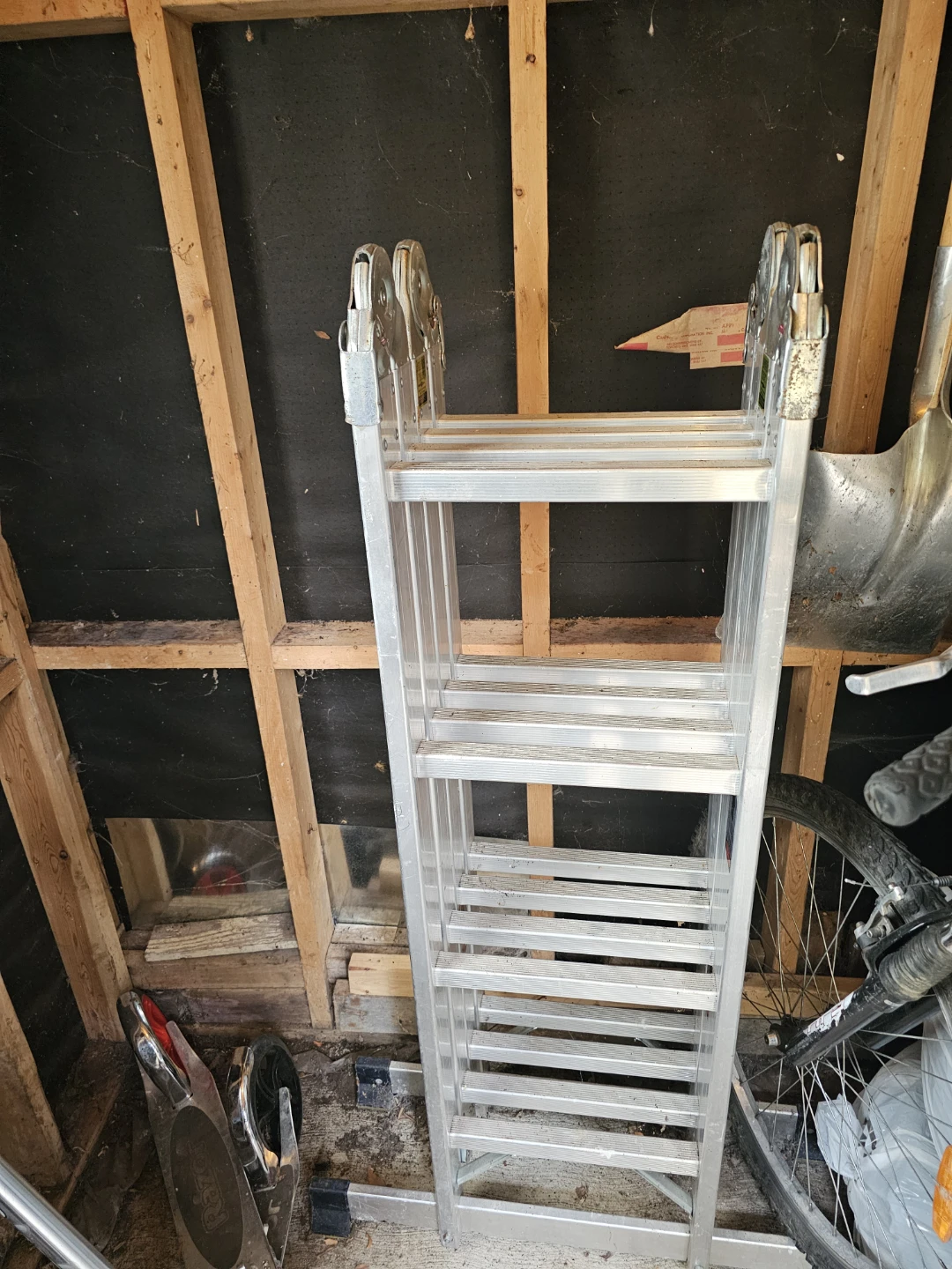 Multi-Position Folding Ladder