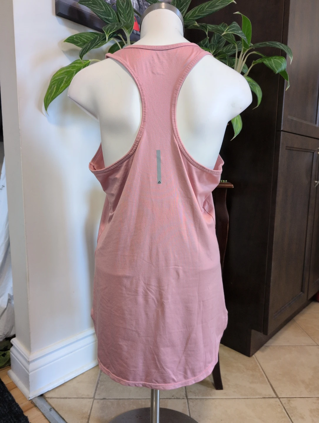 Reebok Pink Racerback Tank Top - Size L - photo 4