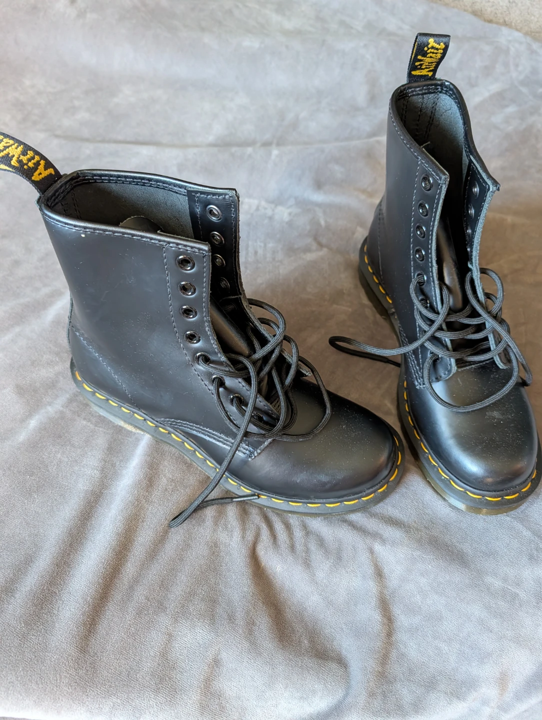 Dr. Martens Black Leather Boots Size 8 US, 39 EU