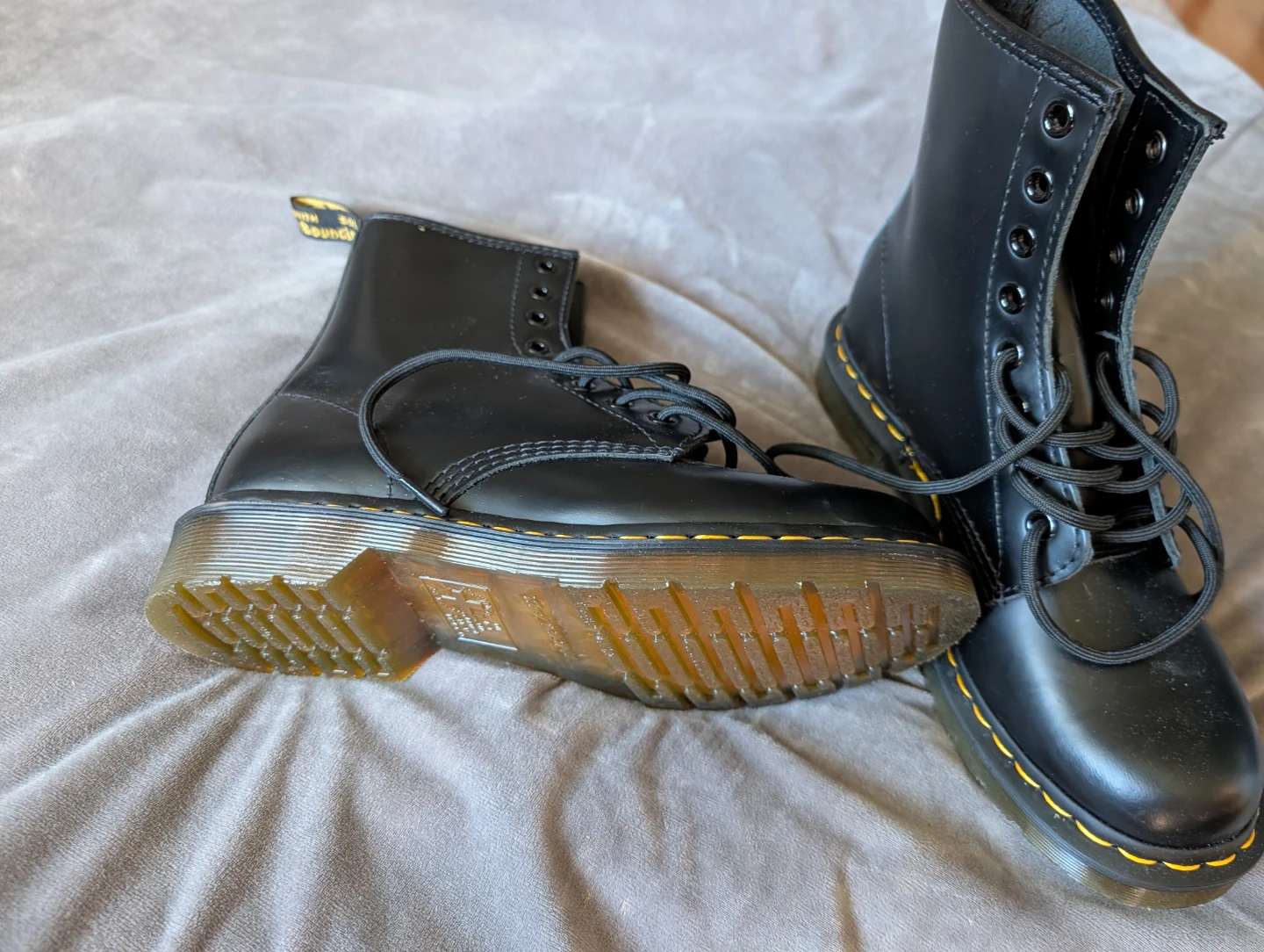 Dr. Martens Black Leather Boots Size 8 US, 39 EU - photo 2