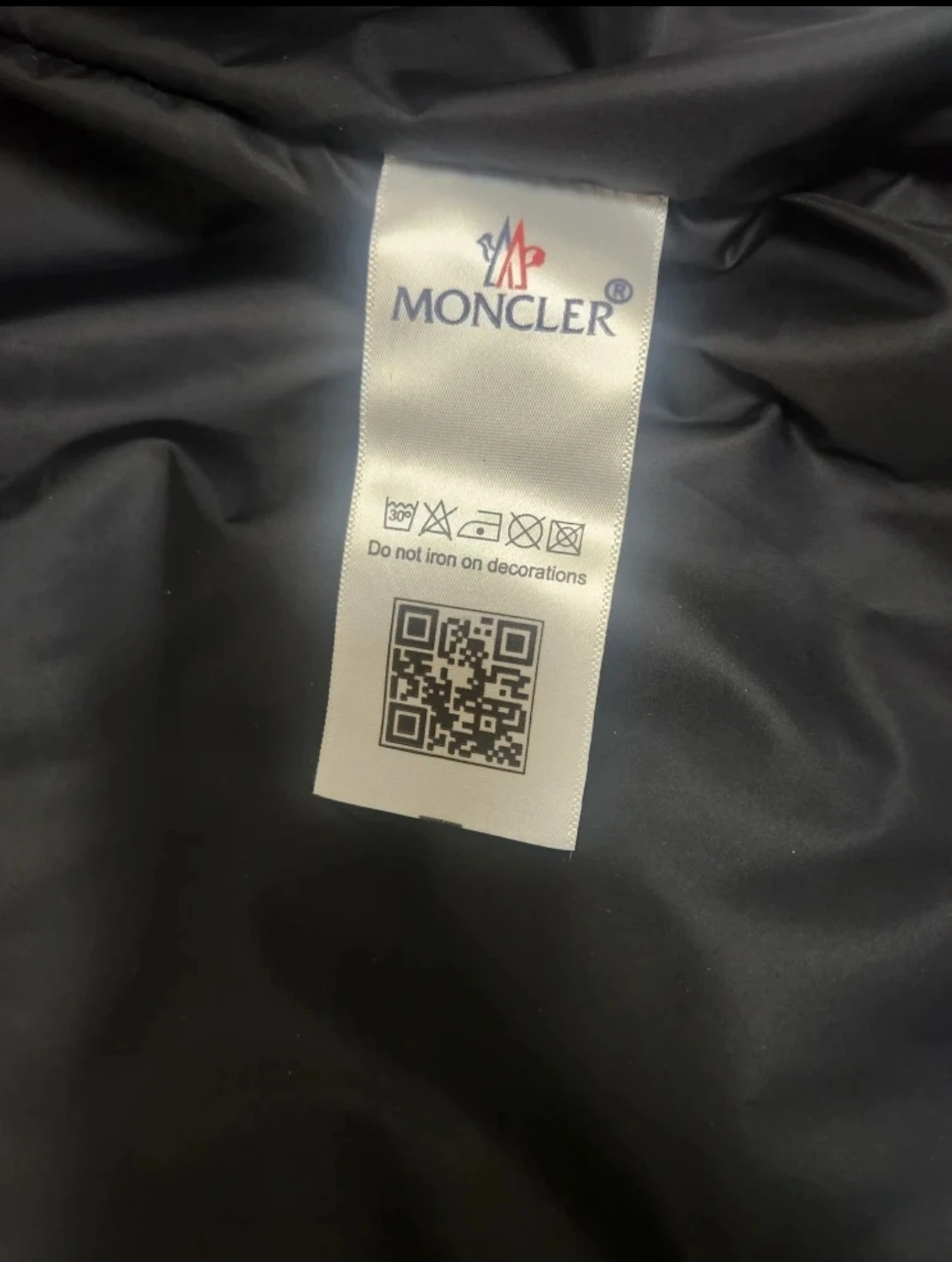 Moncler Black Puffer Jacket Size L - photo 3