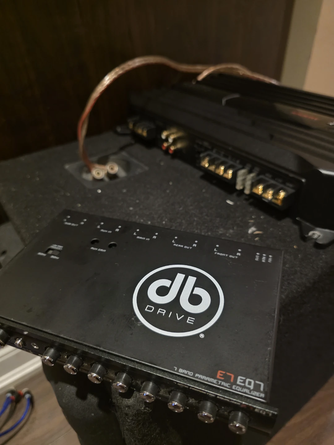 Kicker Solo-Baric L5 10" Sub + Sony Amp & EQ - photo 5