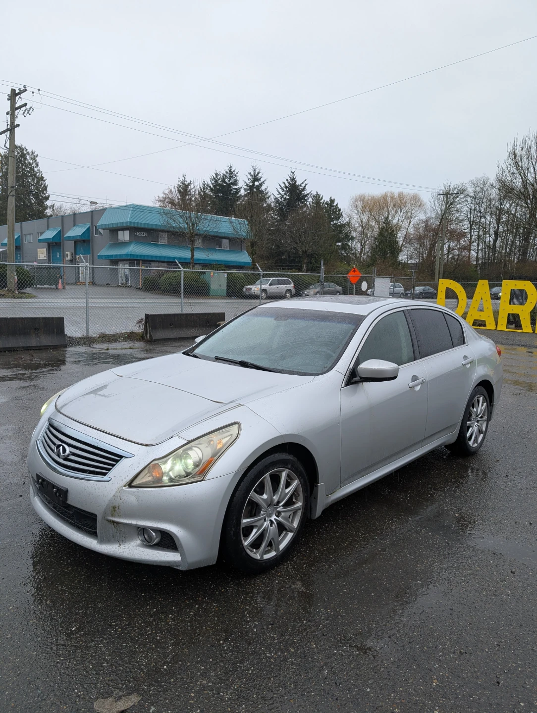 2010 infinity G37XS - photo 2