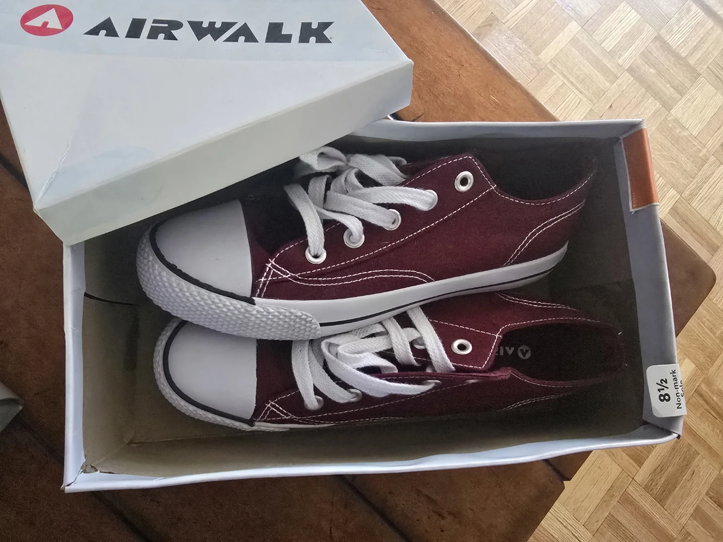 Airwalk Burgundy Canvas Sneakers - Size 8.5