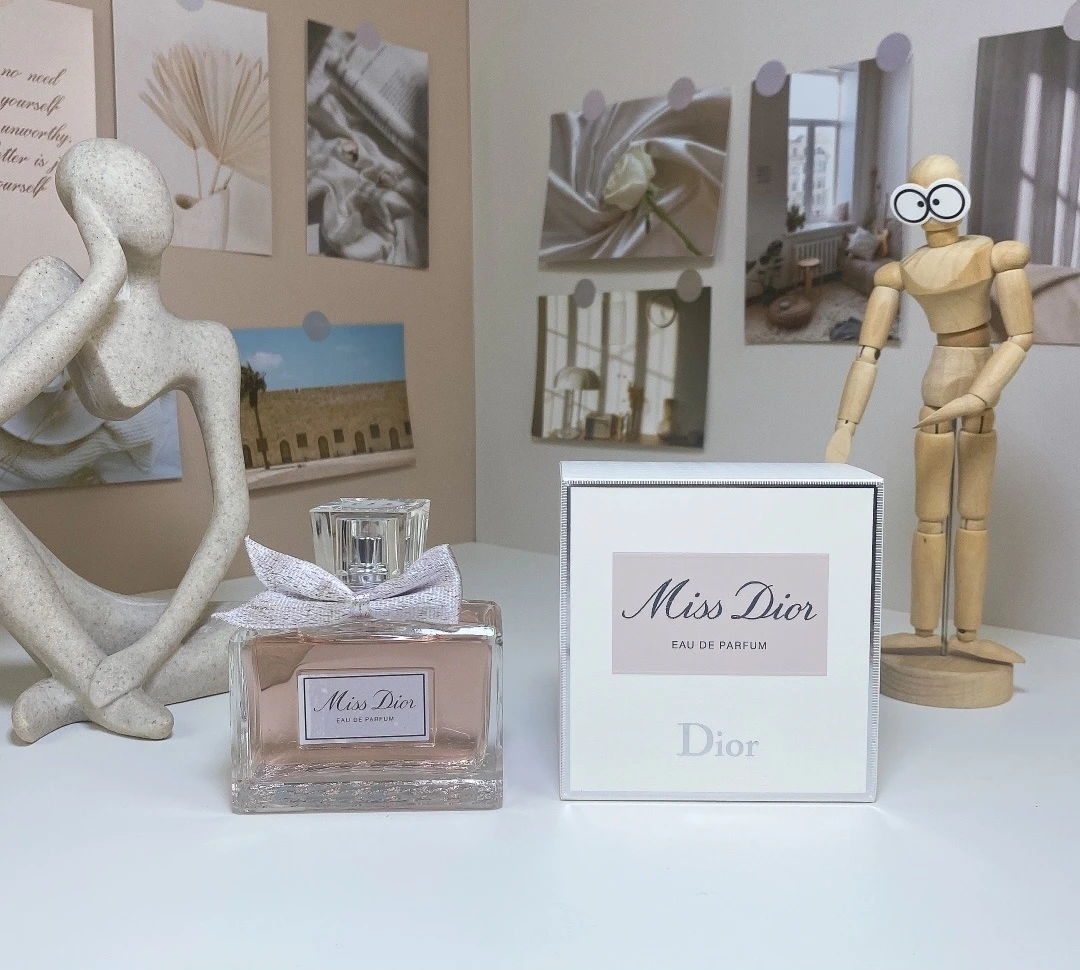 Parfums Originaux de Luxe en gros en détails - photo 3