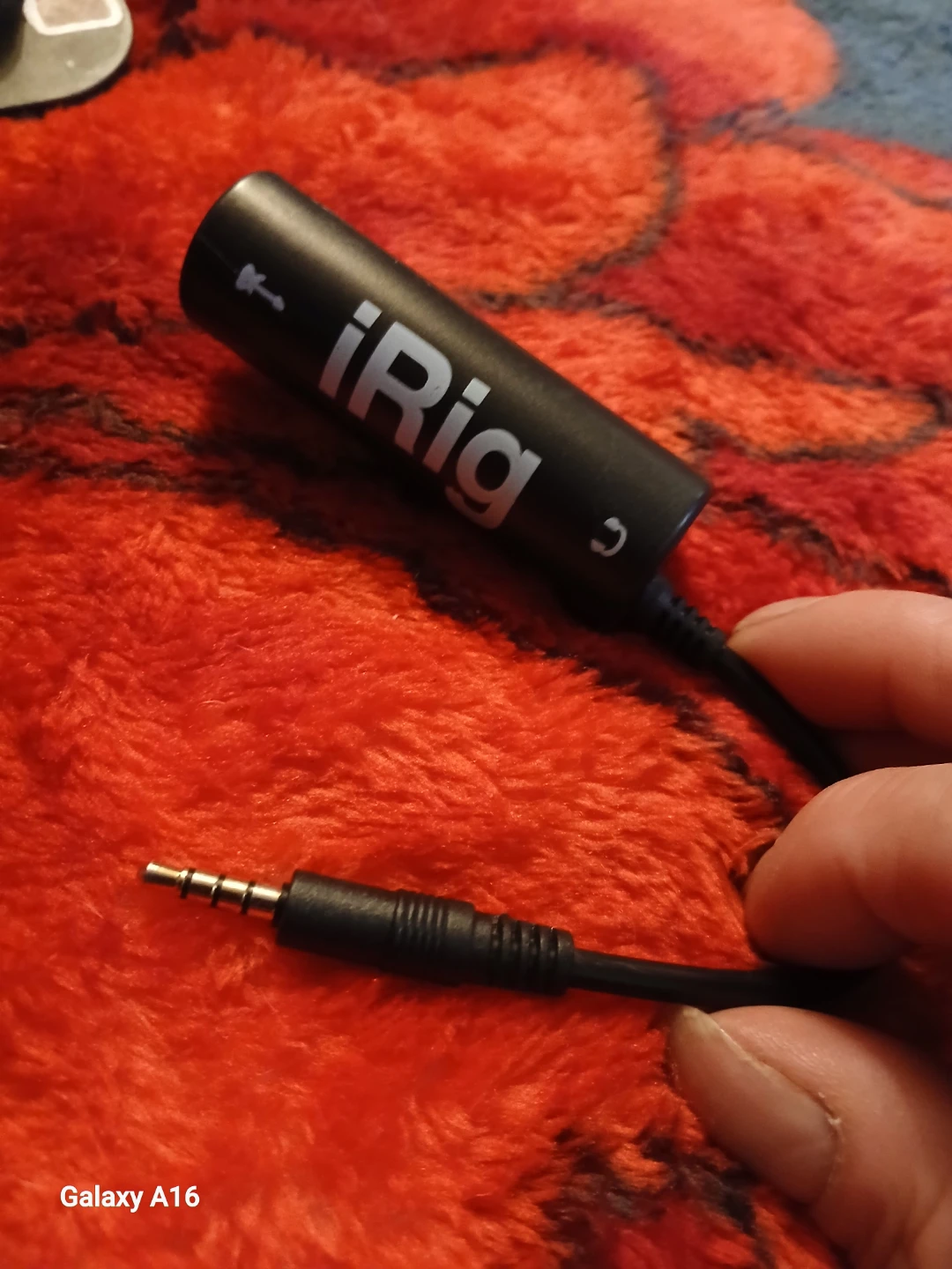 iRig Interface Adapter for Mobile Devices