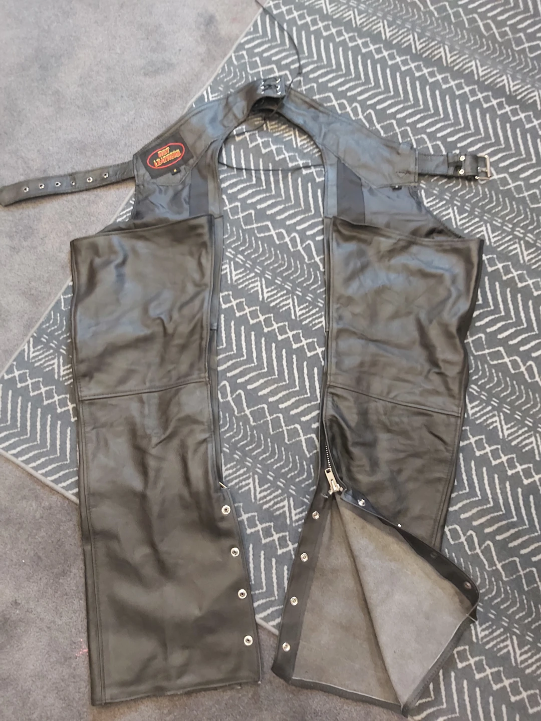 Hot Leathers Leather Motorcycle Chaps Size M