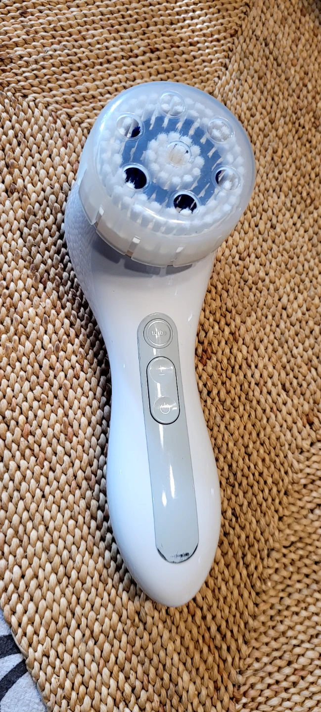 Clarisonic Facial Cleansing Brush Set - photo 4