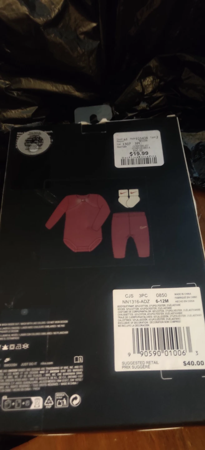 Nike 3-Piece Bodysuit, Pants & Booties Set 6-12 Months - photo 5