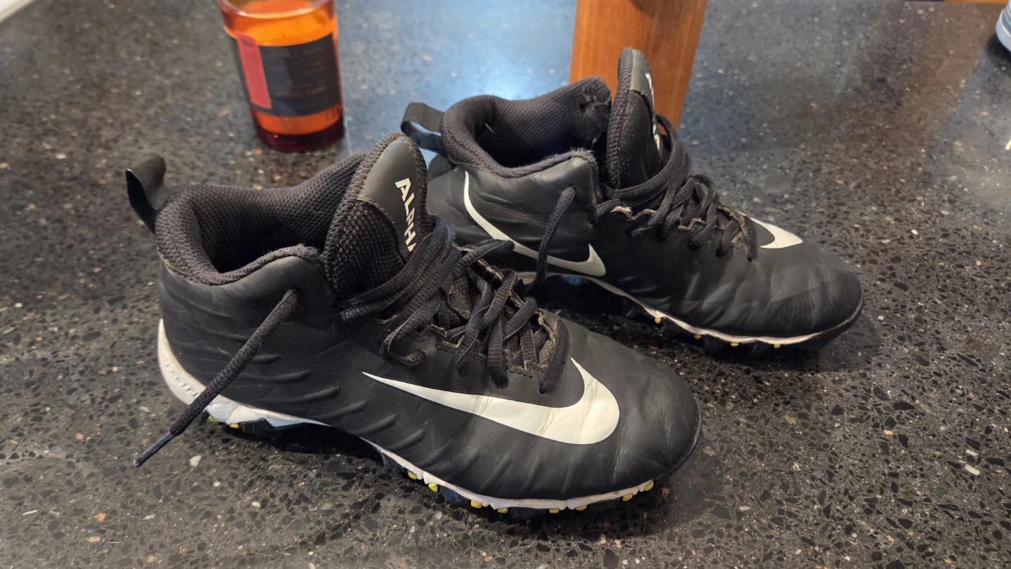 Nike Alpha Youth Cleats Black Size 4Y - photo 3