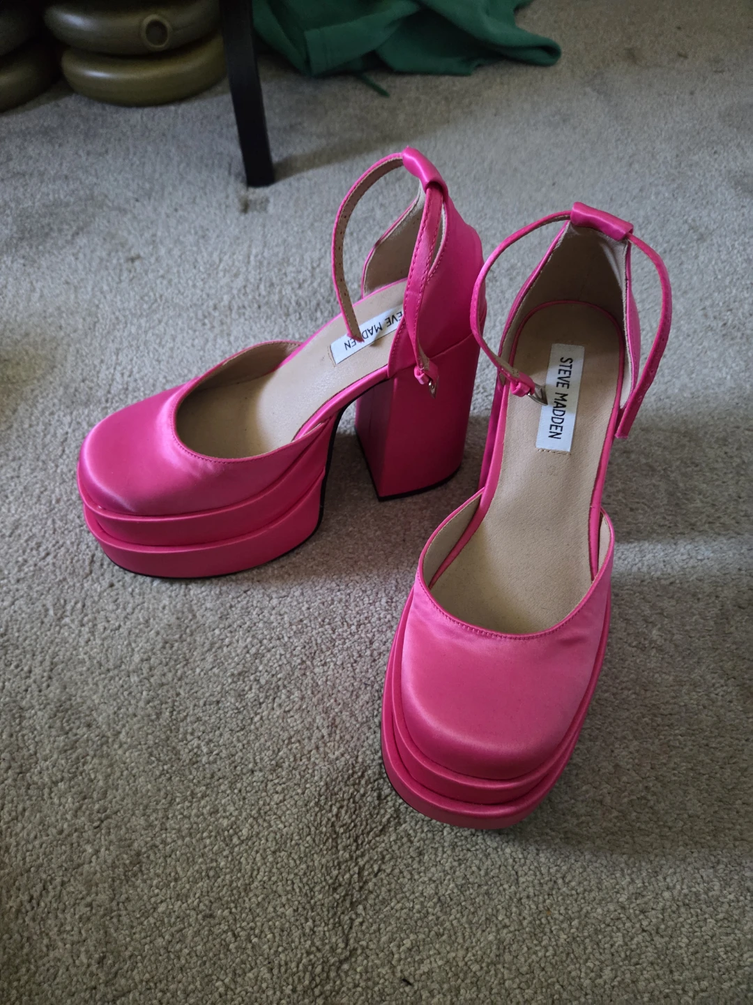 Steve Madden Women's Pink Platform Heels Size 7 - photo 2