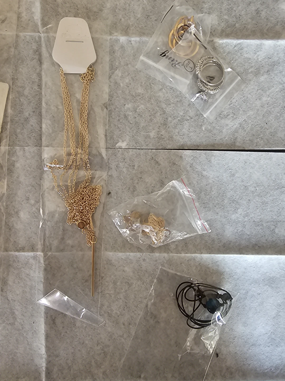 Assorted Jewelry Set - Necklace, Rings, Bracelets, Earrings - photo 2