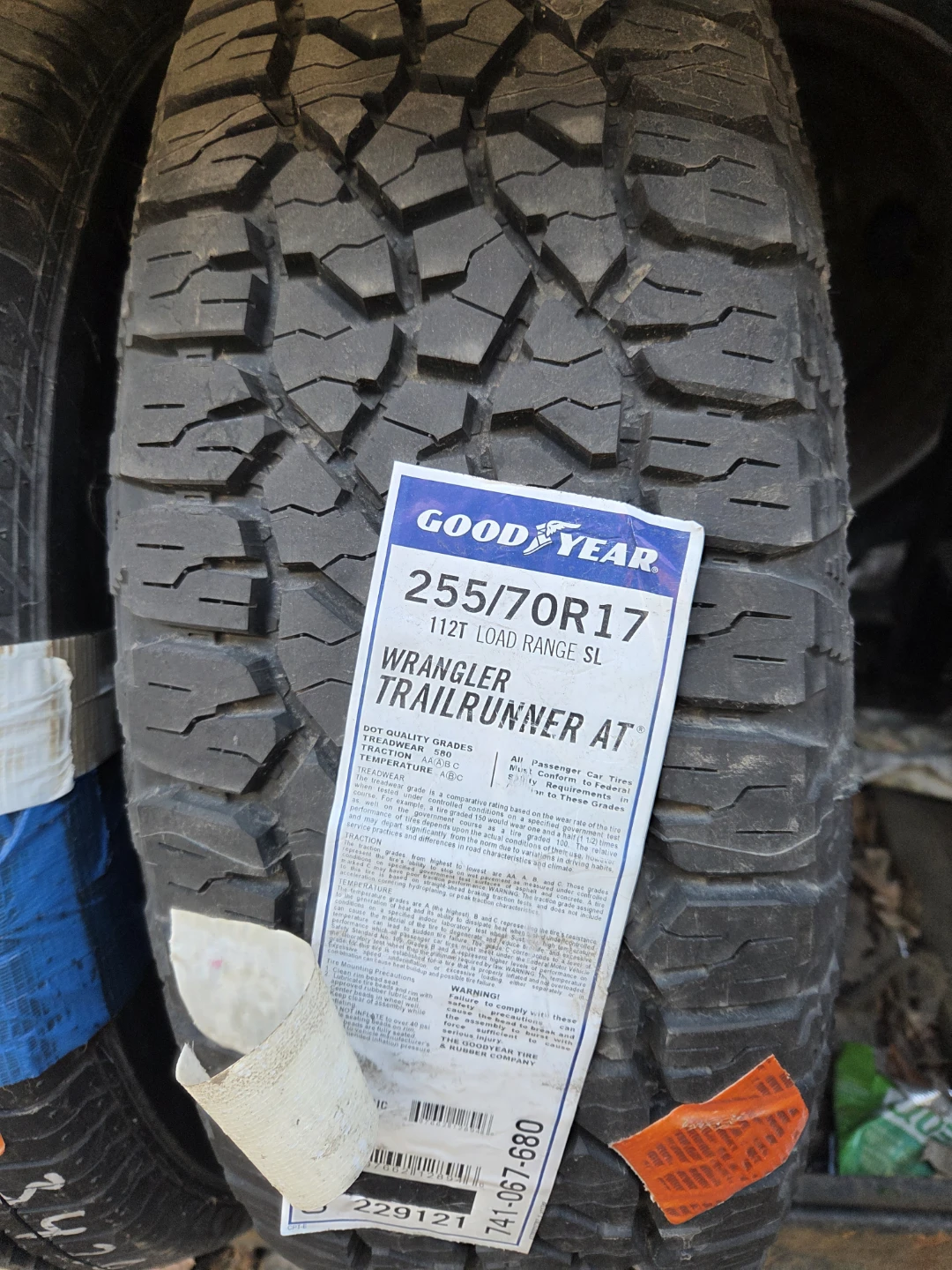 Goodyear Wrangler Trailrunner AT 255/70R17 112T