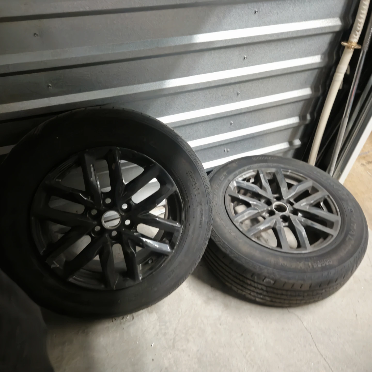 Tires with Rims - photo 4