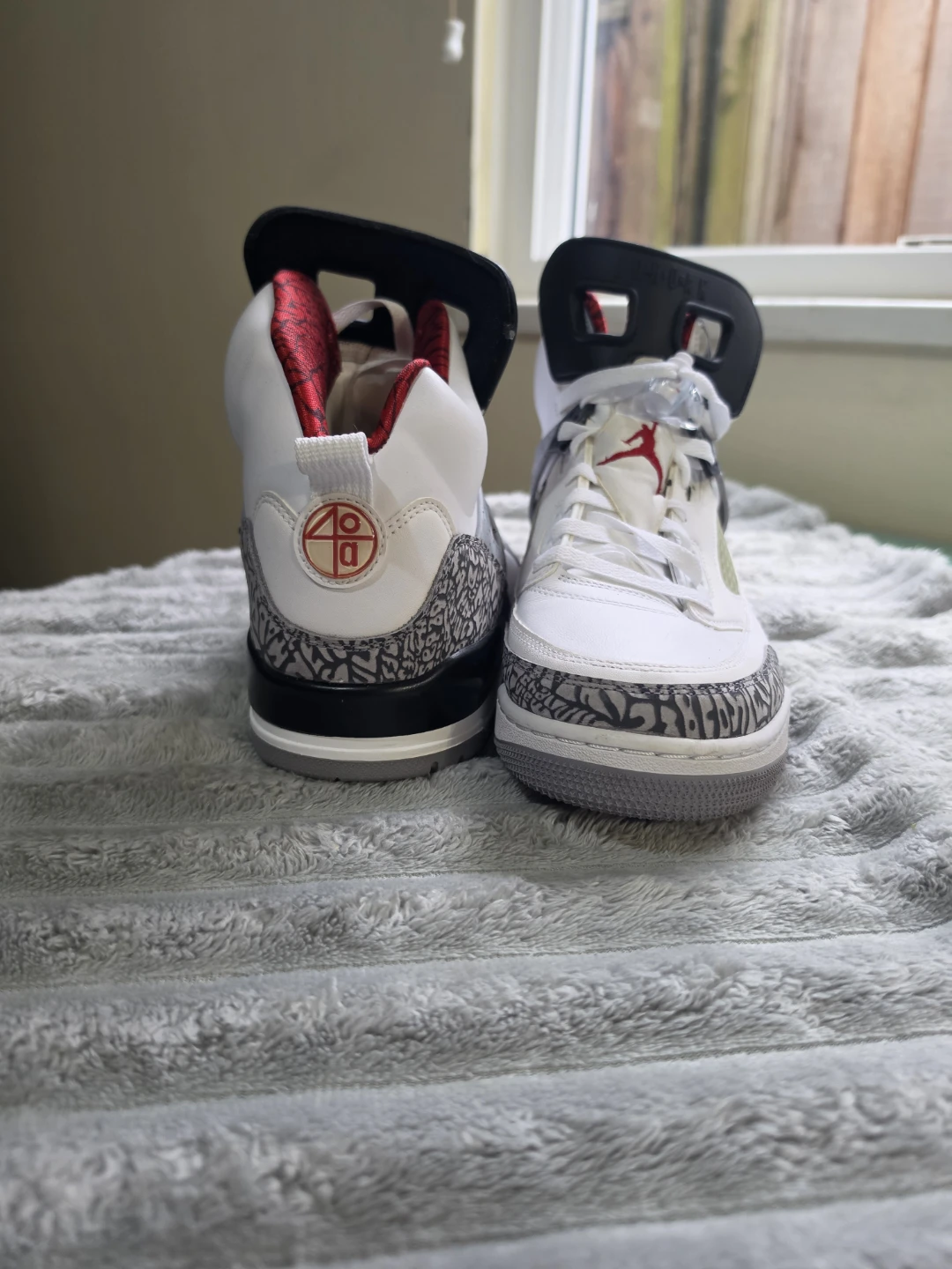Jordan Sneakers - photo 3