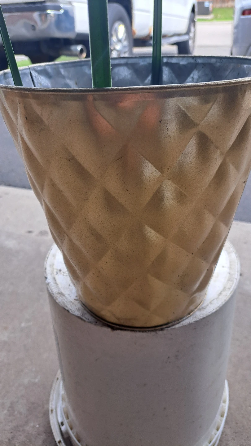 Metal Plant pot - photo 2