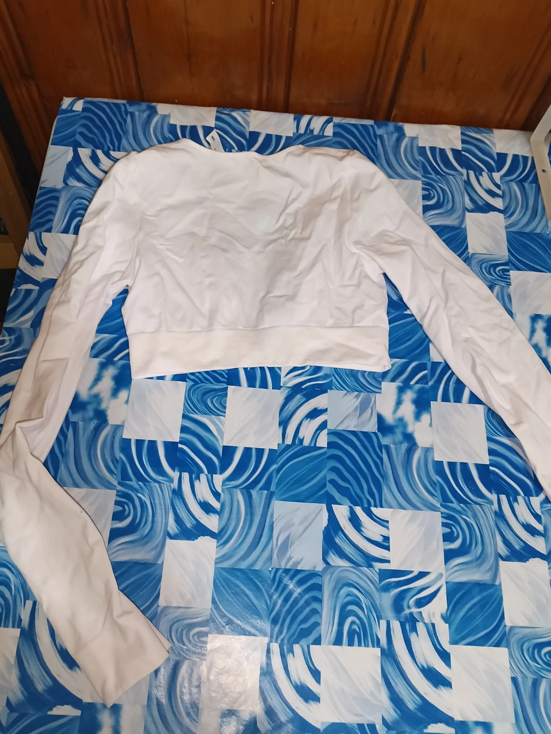 White Long Sleeve Crop Top - photo 2