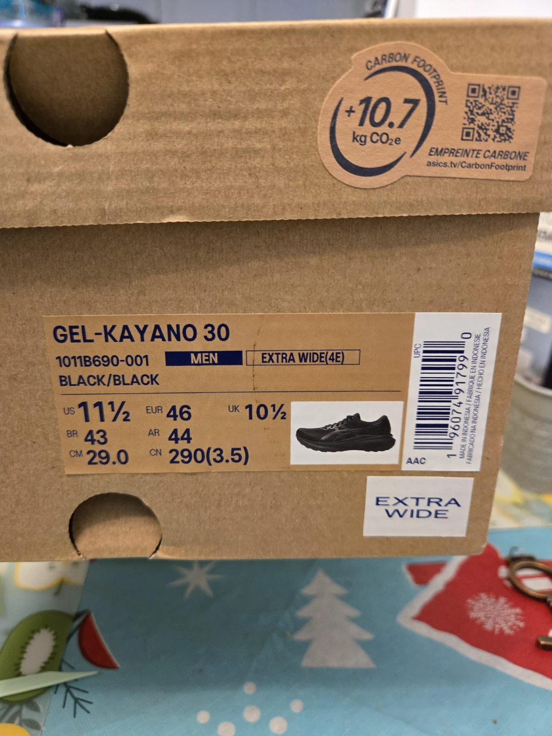 BNIB Asics Gel Kayano 30 - size 11.5 4E, triple black colour - photo 2