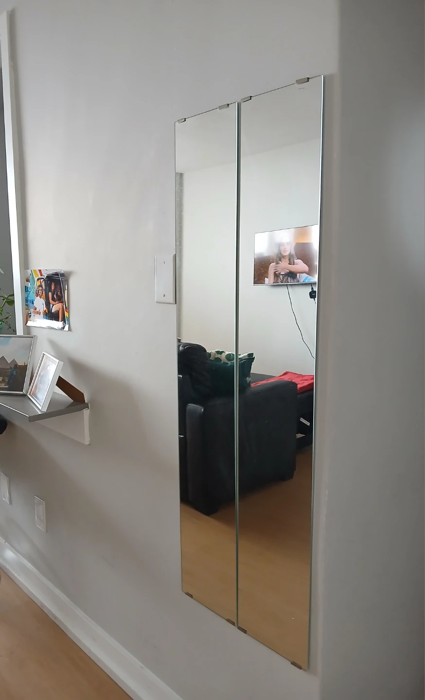 Mirrors (4)