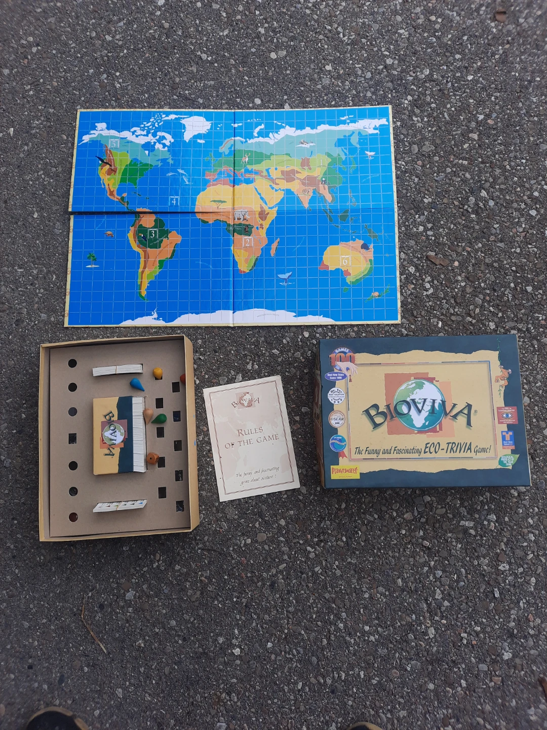 Trivial Pursuit 25th Anniversary Edition Board Game - photo 4