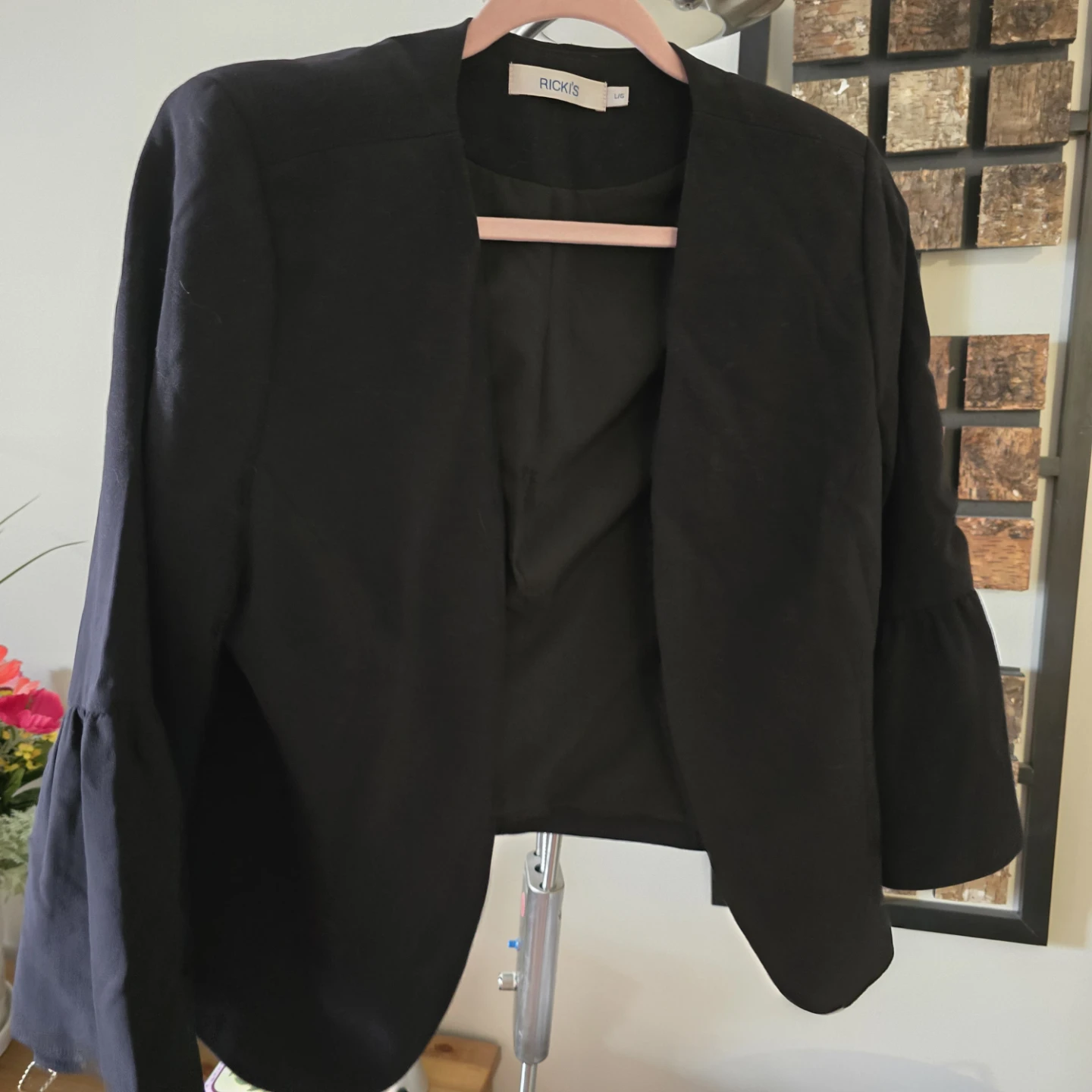 Ricki's Black Bell Sleeve Blazer - Size L