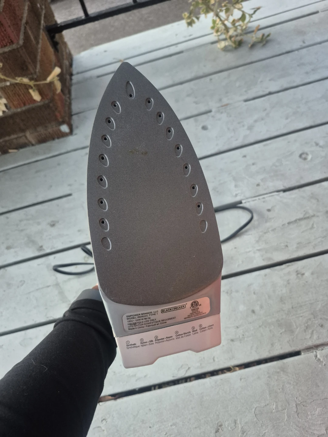 Black + Decker Iron