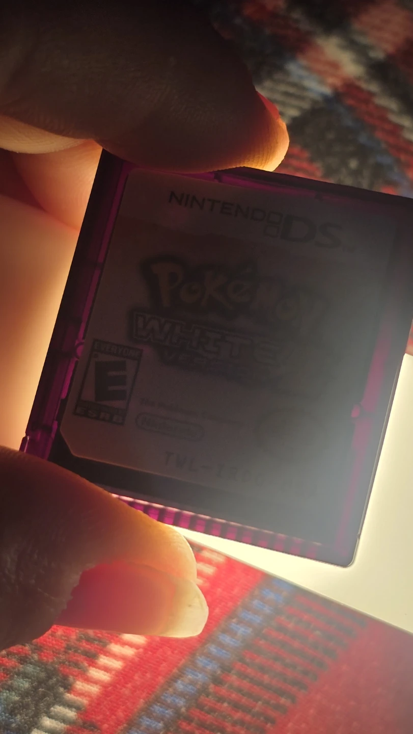 Nintendo DS Pokemon White Version 2 Game - photo 3
