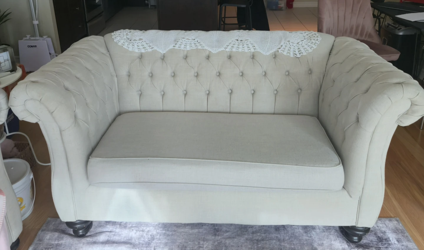 Cream Tufted Loveseat