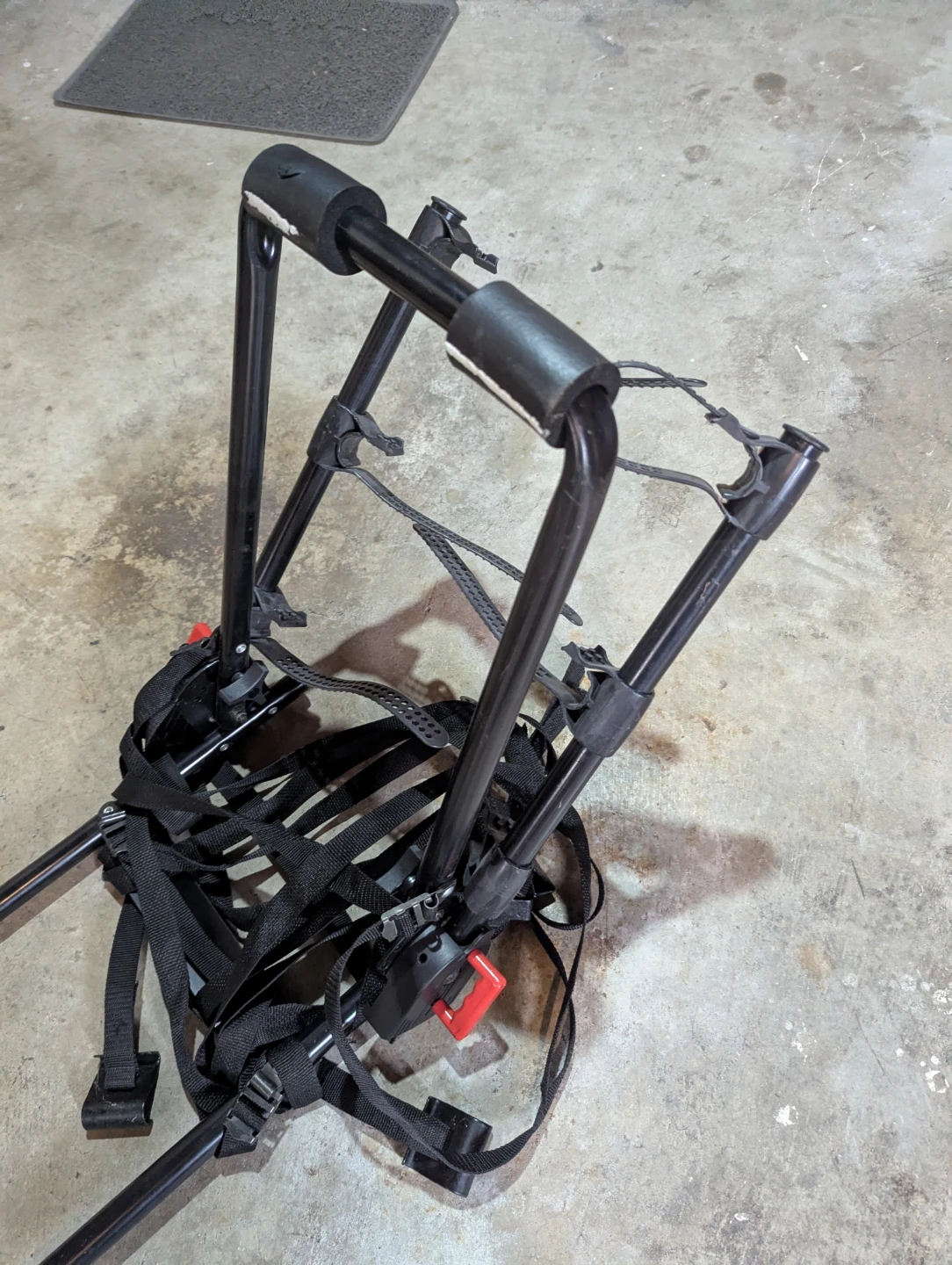 Trunk mount bike rack