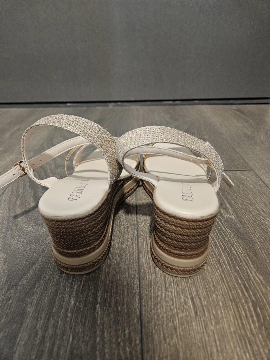 Sparkly Wedge Sandals - photo 4